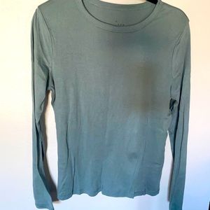 Crew Neck Long Sleeve Tee